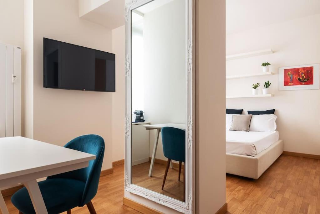 Studio Apartment Brera Milaan Buitenkant foto